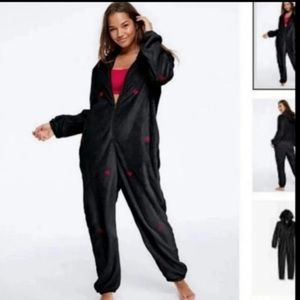 Victoria Secret PINK pajama suit! 2019
